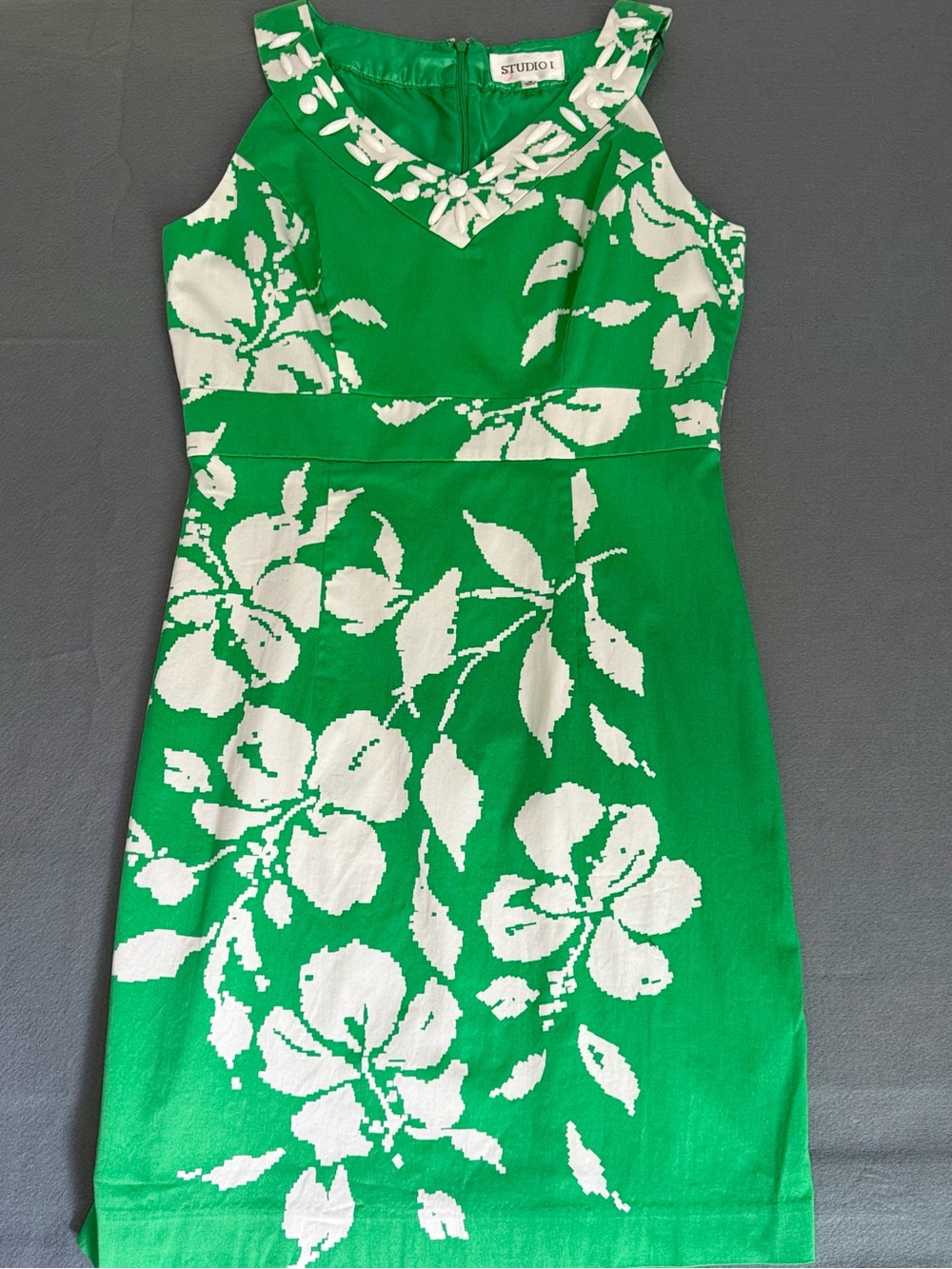 Studio I Green and White Floral Midi Dress